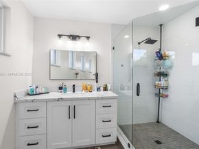 14212 NW 23rd St, Pembroke Pines FL 33028