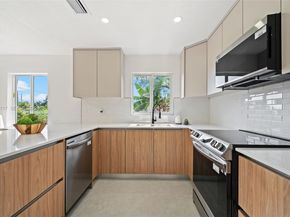 11220 NW 12th Ave, Miami FL 33168