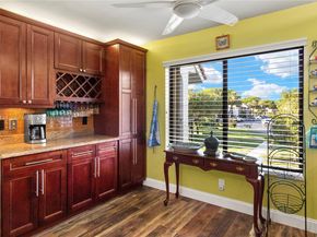 5519 Fairway Park Dr 203, Boynton Beach FL 33437