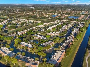 5519 Fairway Park Dr 203, Boynton Beach FL 33437