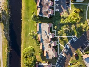 5519 Fairway Park Dr 203, Boynton Beach FL 33437