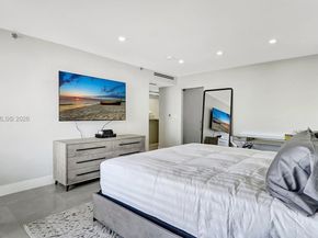 1000 E Island Blvd 1004, Aventura FL 33160