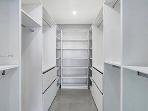 1000 E Island Blvd 1004, Aventura FL 33160