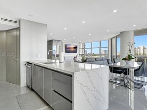 1000 E Island Blvd 1004, Aventura FL 33160