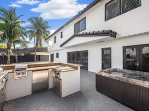 2445 SE 8 St, Pompano Beach FL 33062