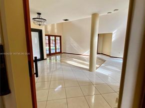 15071 SW 44th Ter, Miami FL 33185