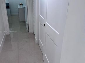 18860 NW 57th Ave 208, Hialeah FL 33015