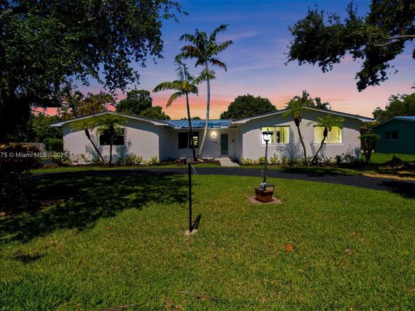 17640 SW 84th Ct, Palmetto Bay FL 33157