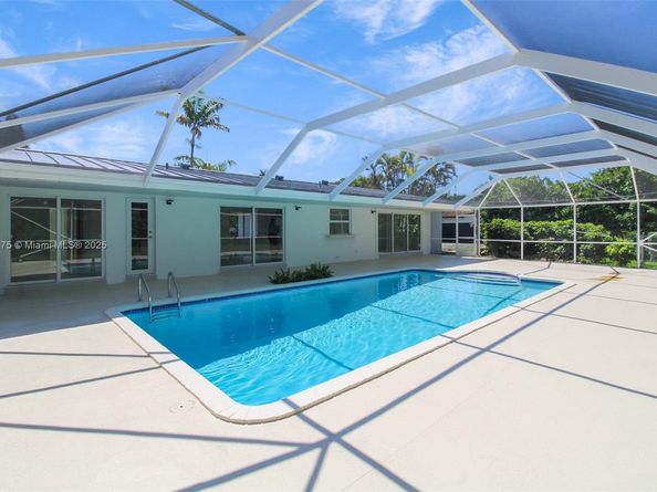 17640 SW 84th Ct, Palmetto Bay FL 33157