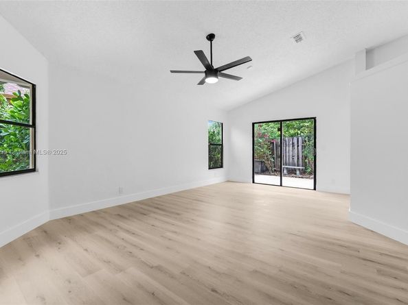 605 Laurel Way, North Lauderdale FL 33068
