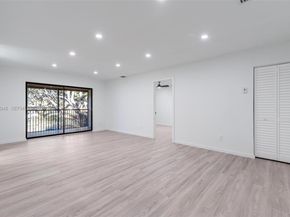 3631 NW 94th Ave 6G, Sunrise FL 33351