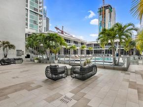 1100 Biscayne Blvd 4907, Miami FL 33132