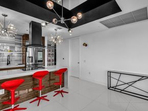1100 Biscayne Blvd 4907, Miami FL 33132