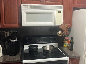 3920 NW 175th St, Miami Gardens FL 33055