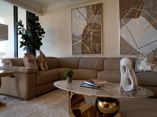 2000 Island Blvd 3004, Aventura FL 33160