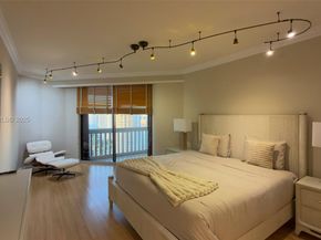 2000 Island Blvd 3004, Aventura FL 33160