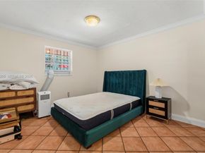 3147 Mcdonald St, Miami FL 33133