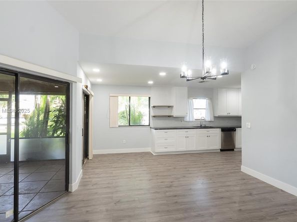 3115 NW 12th St, Delray Beach FL 33445