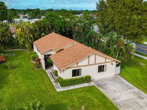 3115 NW 12th St, Delray Beach FL 33445