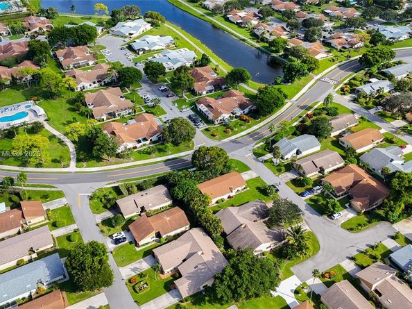 3115 NW 12th St, Delray Beach FL 33445