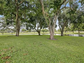 750 SW 133rd Ter 114C, Pembroke Pines FL 33027