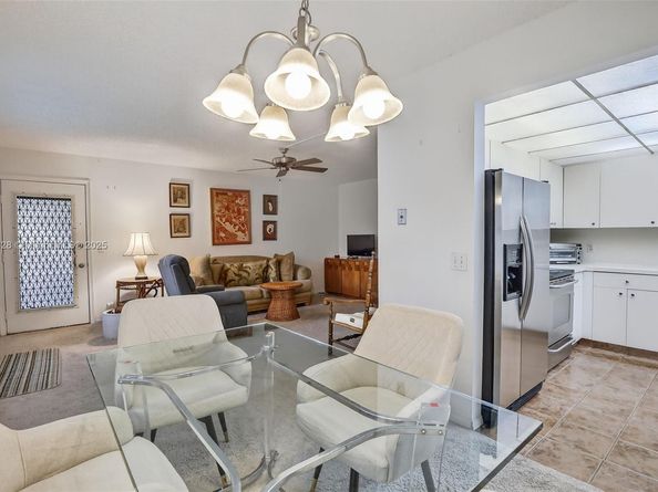 750 SW 133rd Ter 114C, Pembroke Pines FL 33027