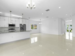 550 NW 58th Ct, Miami FL 33126