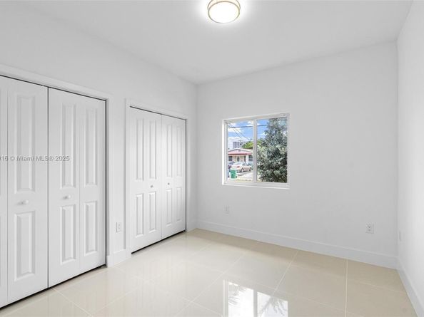 550 NW 58th Ct, Miami FL 33126