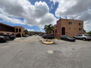 6620 W 2nd Ct 206, Hialeah FL 33012