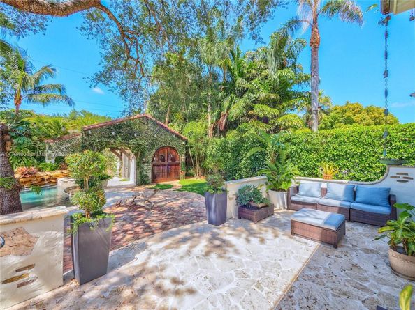 1229 Sorolla Ave, Coral Gables FL 33134