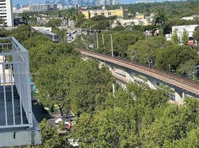 7280 SW 90th St 708, Miami FL 33156