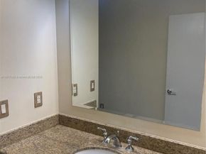 7280 SW 90th St 708, Miami FL 33156