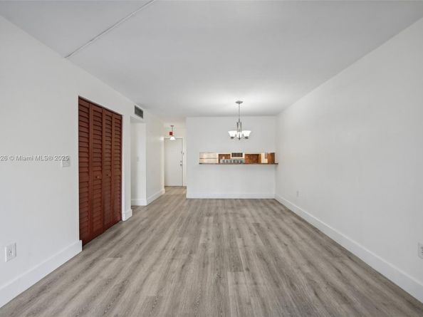 145 SW 30th Ct 108B, Miami FL 33135