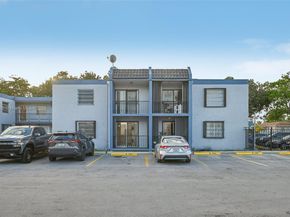 145 SW 30th Ct 108B, Miami FL 33135