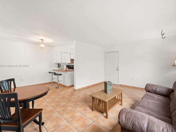1614 West Ave 206, Miami Beach FL 33139