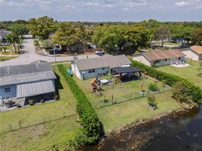 401 NW 83rd Way, Pembroke Pines FL 33024