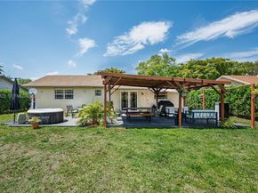 401 NW 83rd Way, Pembroke Pines FL 33024