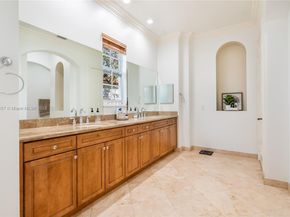 12008 NW 69th Ct, Parkland FL 33076