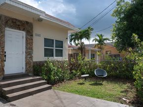 1940 NW 27th St, Miami FL 33142