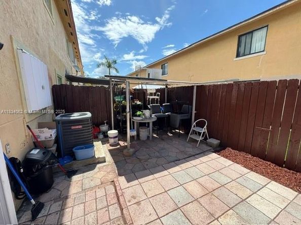 7382 SW 152nd Ave 206, Miami FL 33193