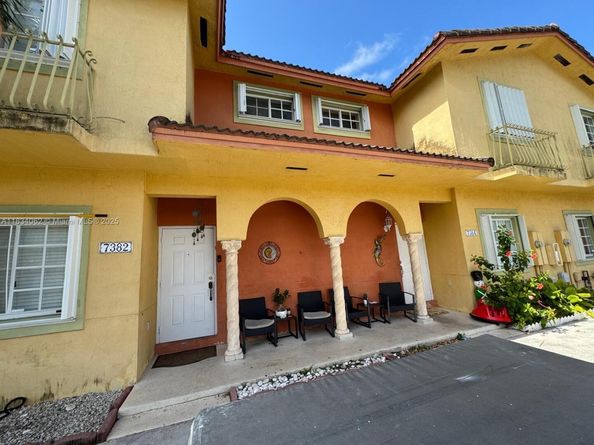 7382 SW 152nd Ave 206, Miami FL 33193