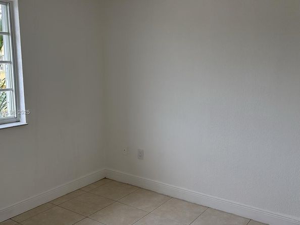 7382 SW 152nd Ave 206, Miami FL 33193