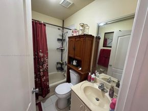 7382 SW 152nd Ave 206, Miami FL 33193