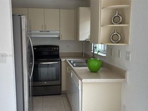 7382 SW 152nd Ave 206, Miami FL 33193