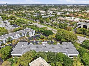 1410 Sheridan St 8i, Hollywood FL 33020