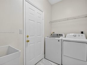 1579 Briar Oak Dr, Royal Palm Beach FL 33411