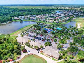 1579 Briar Oak Dr, Royal Palm Beach FL 33411