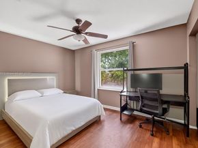 1579 Briar Oak Dr, Royal Palm Beach FL 33411