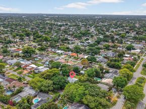 2006 N 38th Ave, Hollywood FL 33021