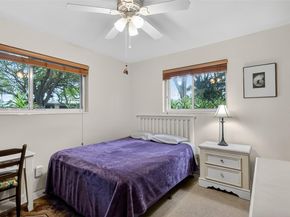 2006 N 38th Ave, Hollywood FL 33021